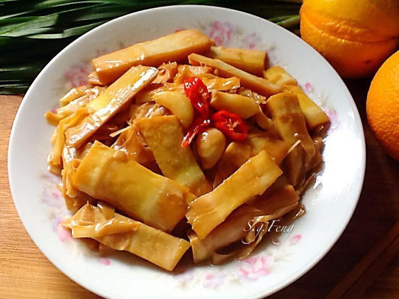 ���չ����������