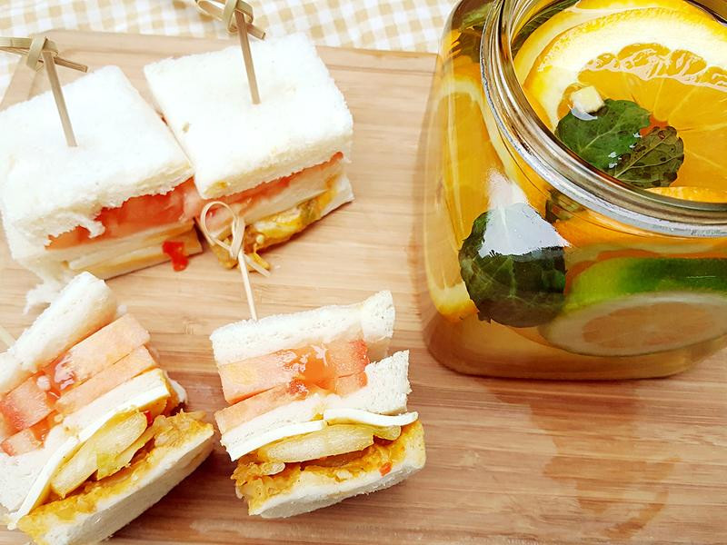 �ݲ���ʿ�����ε�����