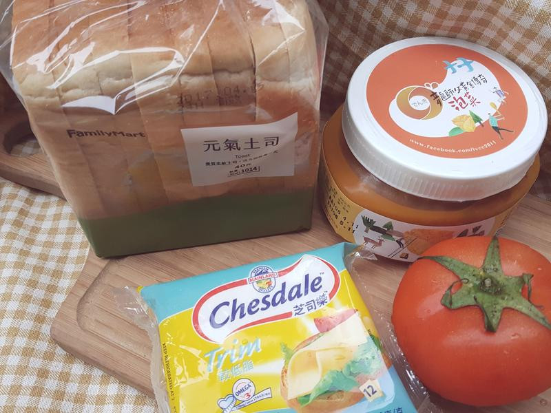 �ݲ���ʿ�����ε�����