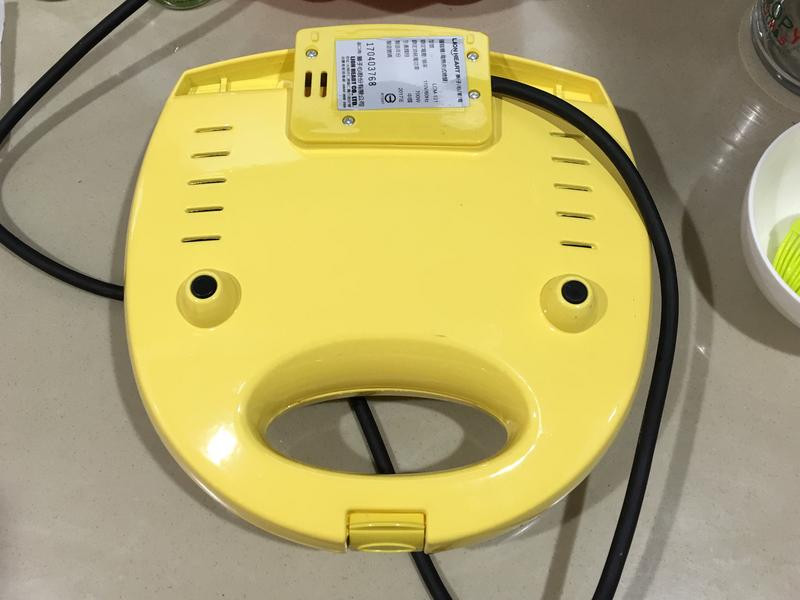 ������ɫ��Ƥ�����������