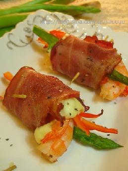 鲜虾芝士培根卷的做法