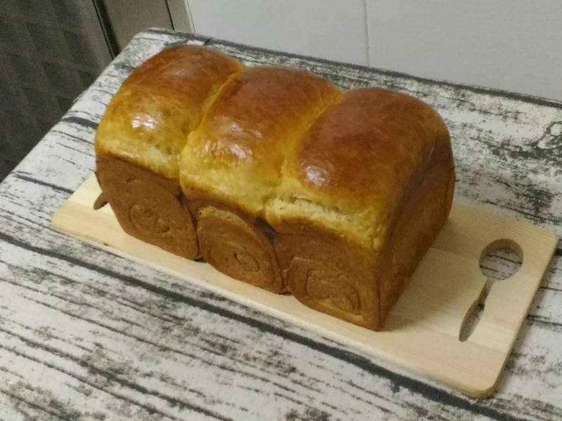 黑糖鲜奶油吐司的做法