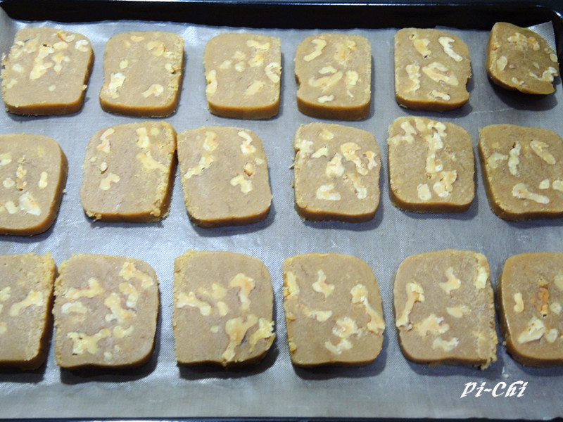 ���ǿ��Ⱥ��ұ��ɵ�����