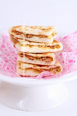 大葱猪肉馅饼的做法