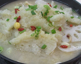 ɽҩ����С�ǵ�����