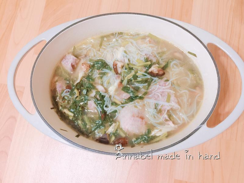 古早味芋头米粉汤的做法