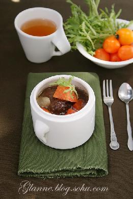 红酒炖牛尾的做法