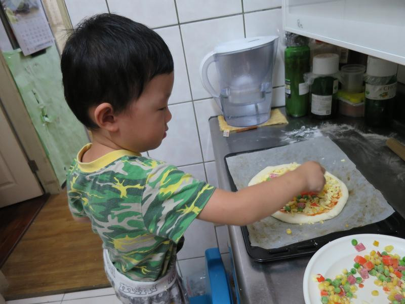 ������ɫ������������