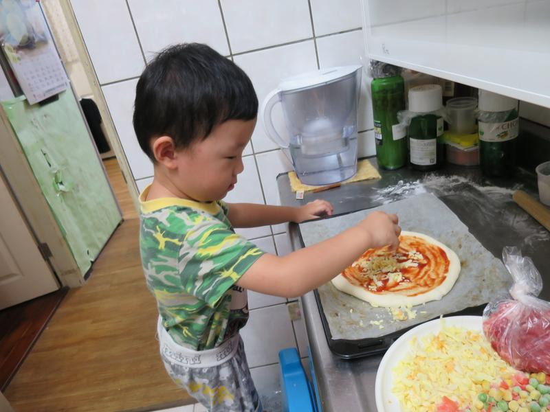 ������ɫ������������