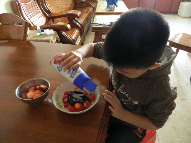 ����ݮ�Ͱ�ӥ�����̡��Ͱ������ݮ�足������