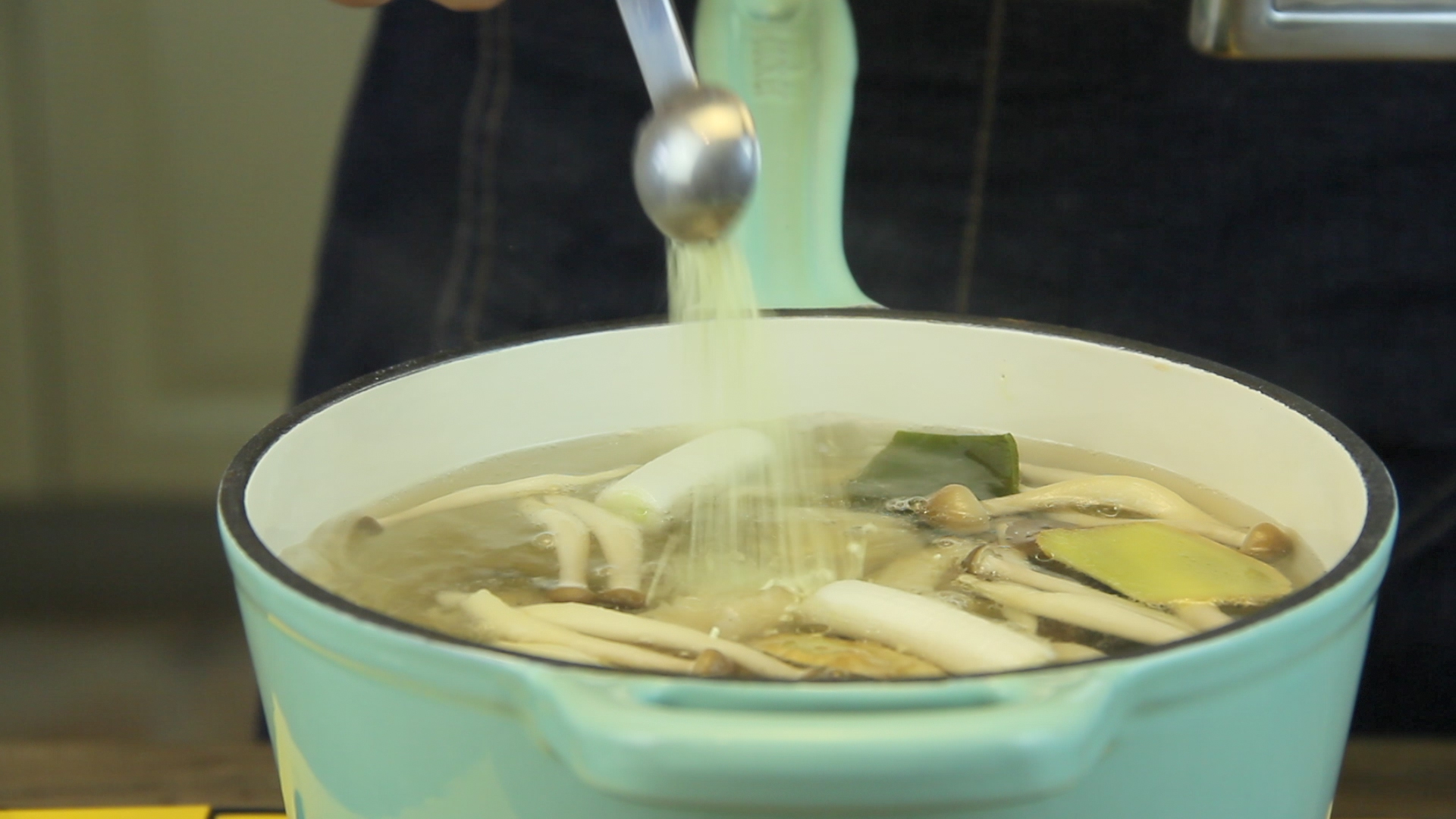 º£´ø¼¦ÌÀµÄ×ö·¨