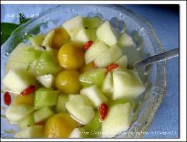 ˮ���Ϲ�С��Բ������