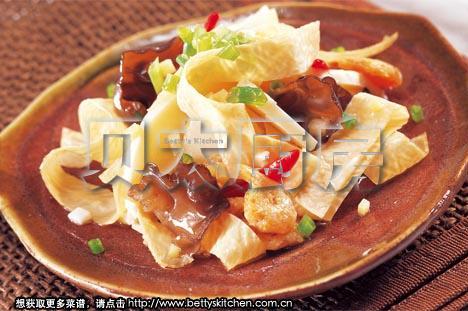 海米炒豆皮的做法