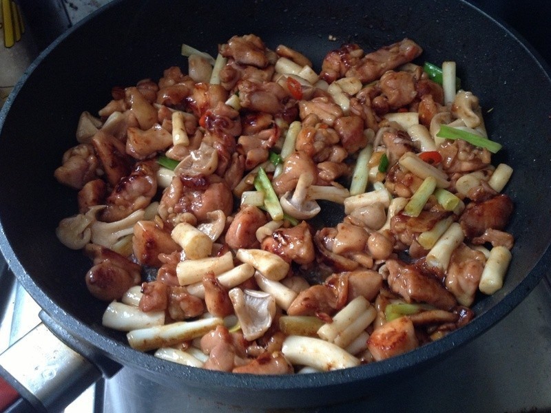 �б�����������