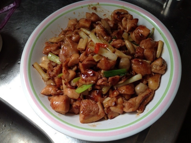 �б�����������