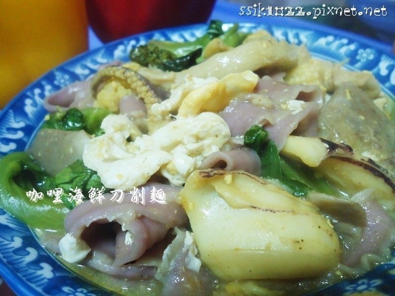 咖哩海鲜刀削面 ? 可果美咖哩火锅高汤的做法