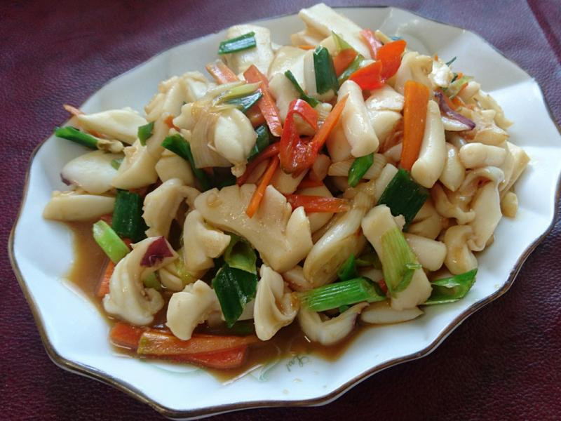 �⳴��֦������