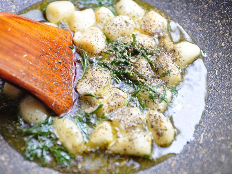 �Ե��������ζ�͵�����