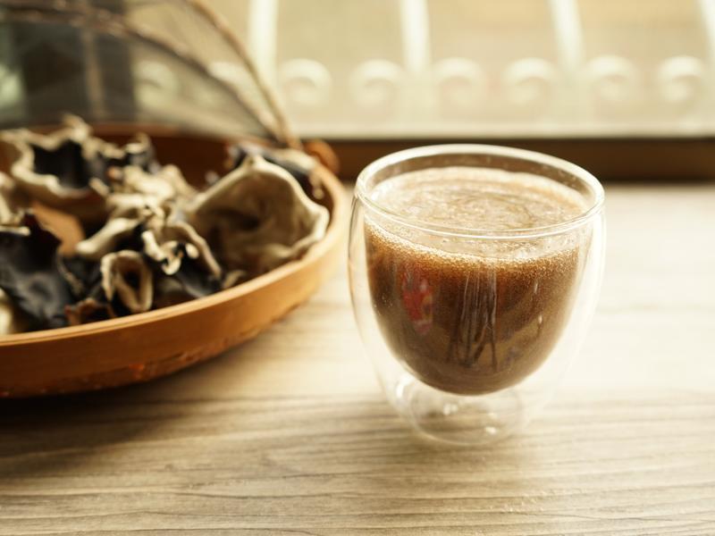 ������������ľ��¶������