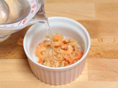 ɳ����Ƕ��ϸ�������