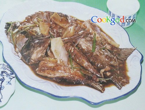 下巴划水的做法