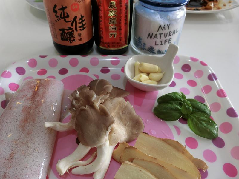 ����͸��������������