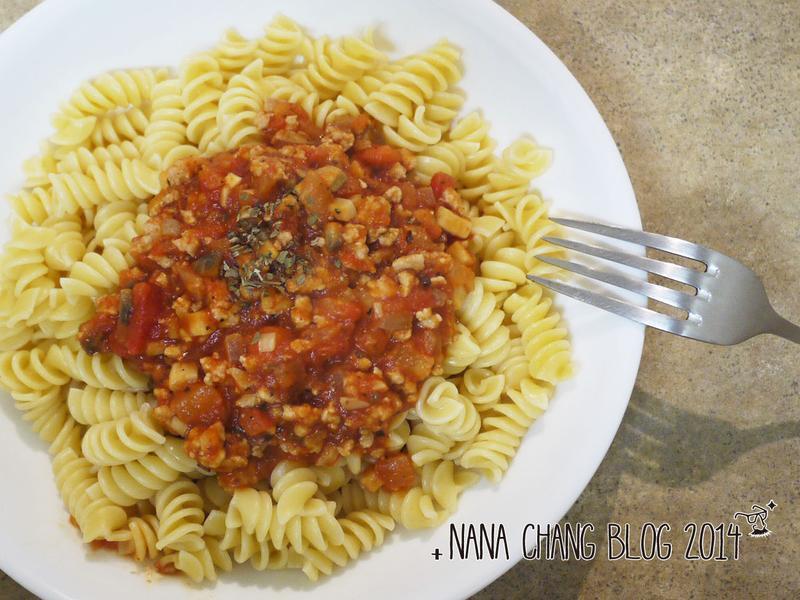 Nana ▌番茄义大利肉酱面的做法