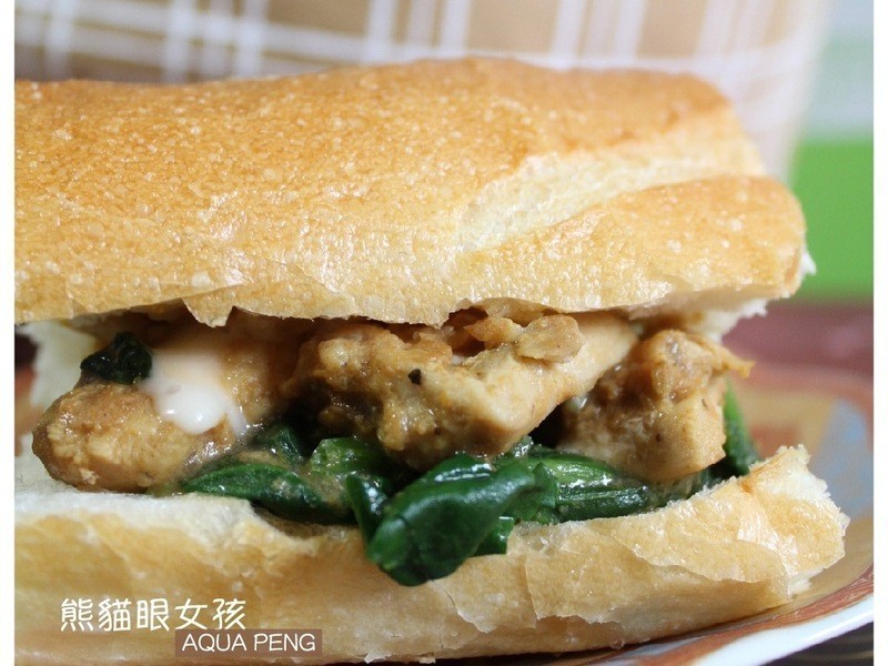 菠菜鸡肉咖哩三明治|熊猫眼女孩的做法