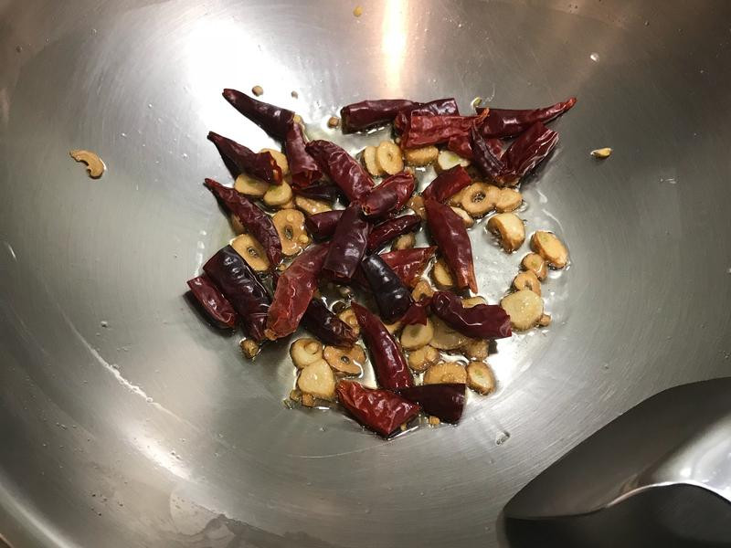 �⳴����ţ��������������