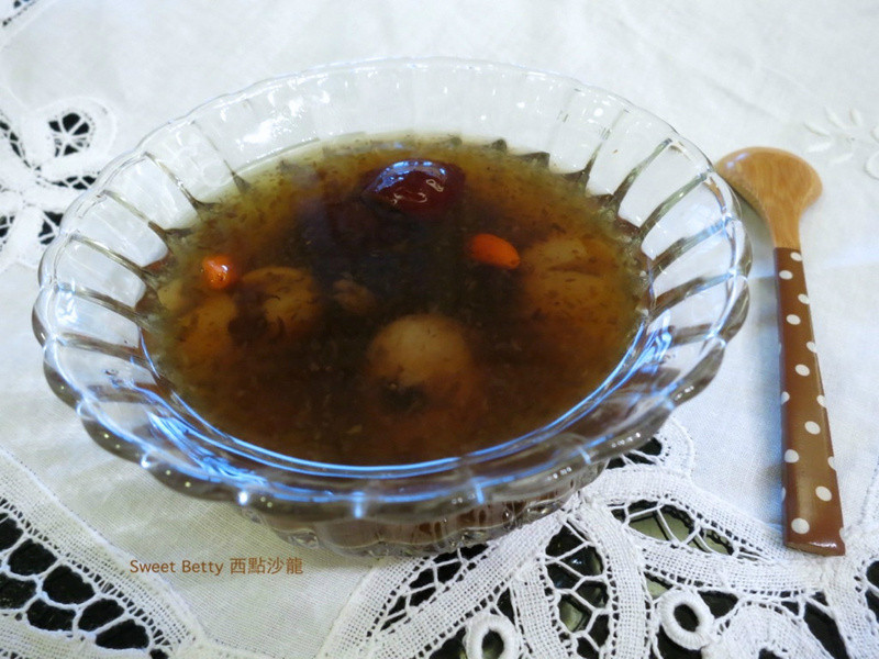 ��ľ����Բ¶������