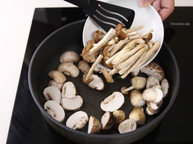 �Ϲ��Ӿ���������