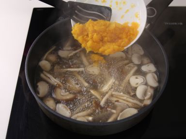 �Ϲ��Ӿ���������