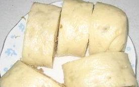 葱香肉卷的做法