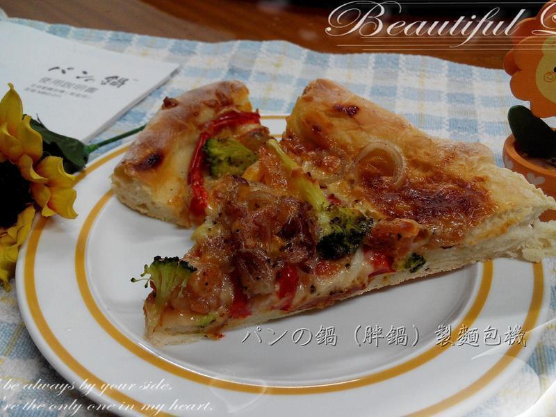 海鲜总汇PIZZA-パンの锅制面包机的做法