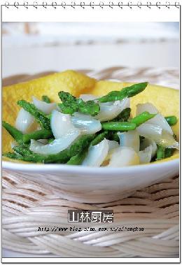 百合炒芦笋头的做法