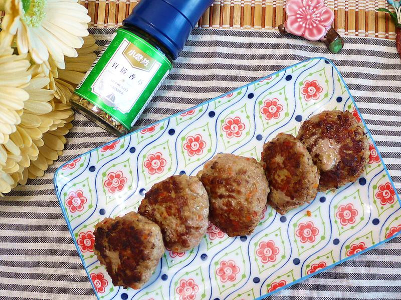 香煎香草肉饼的做法