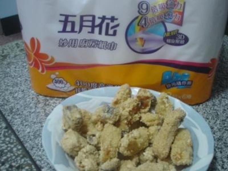五月花妙用厨纸~炸土魠鱼酥的做法