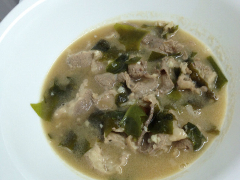 肥牛海带汤的做法