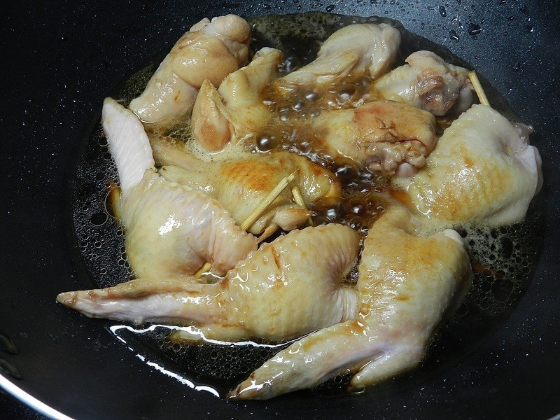 ���������������~�������������