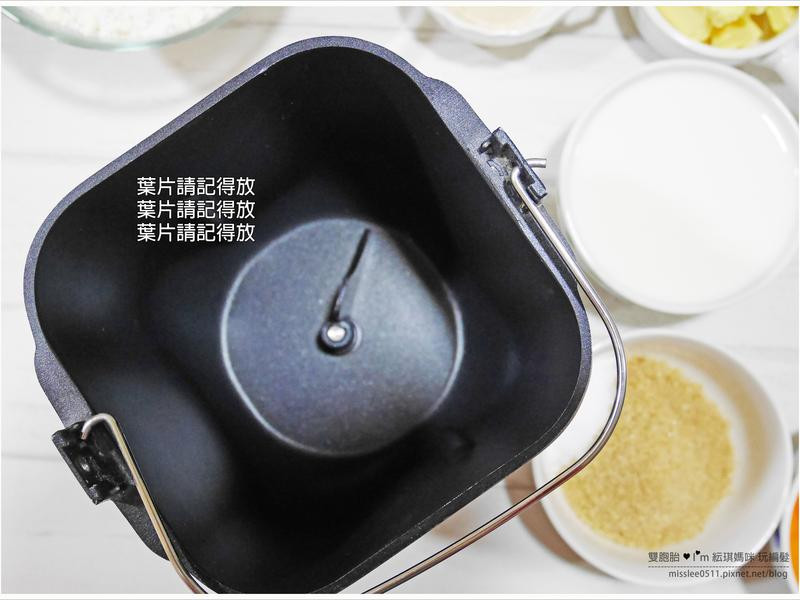 ��˿ţ��С�Ͱ�������