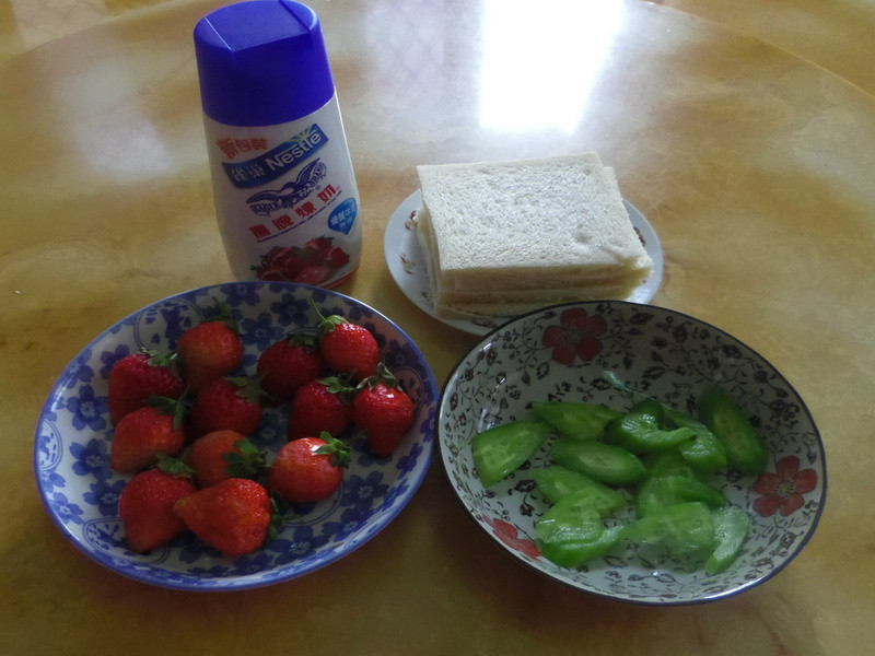 ����ݮ�Ͱ�ӥ�����̡�������ݮ��˾������