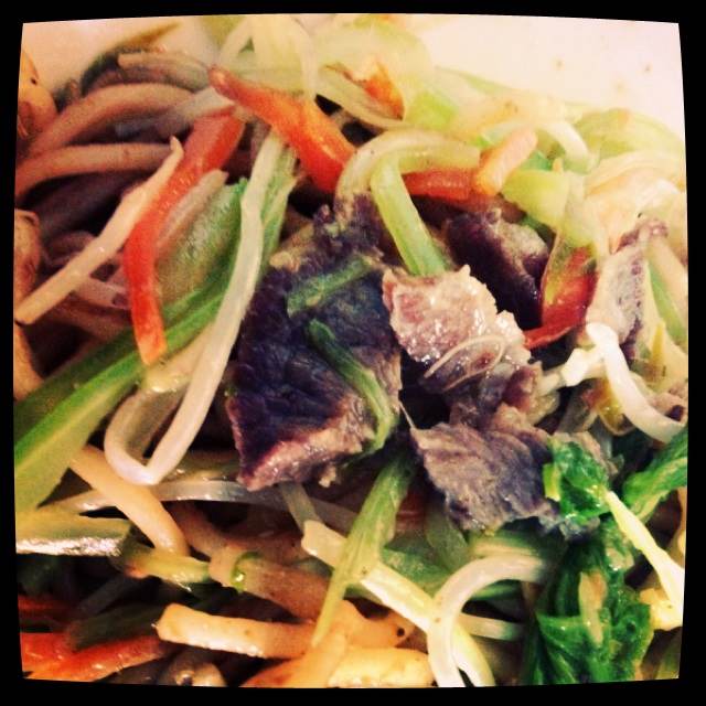 ��ɫţ�⳴�������