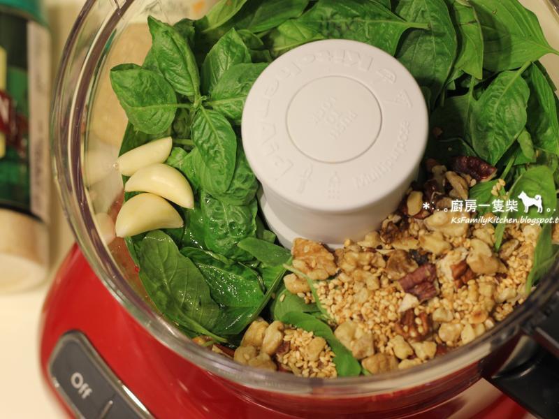 ���պ����ུ������