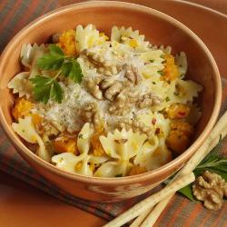 加州核桃南瓜意面的做法