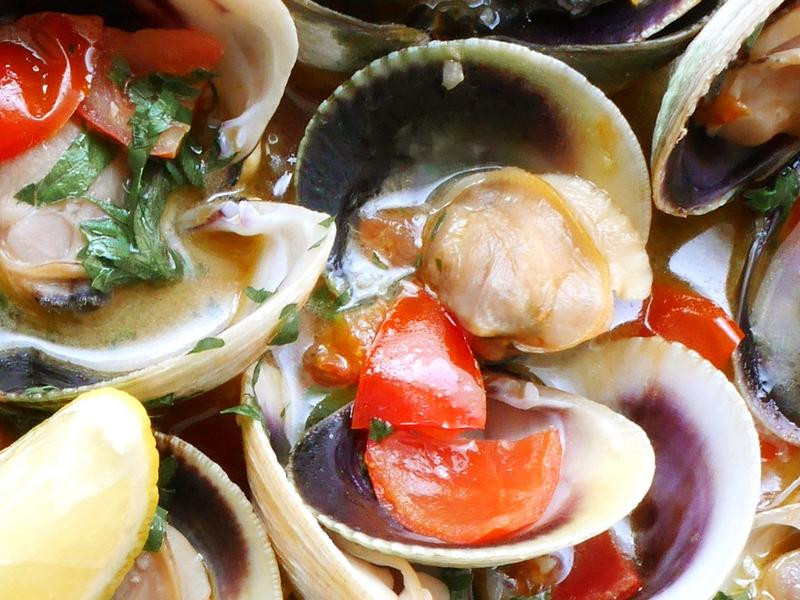 ���Ѱ׾Ƹ��۵�����