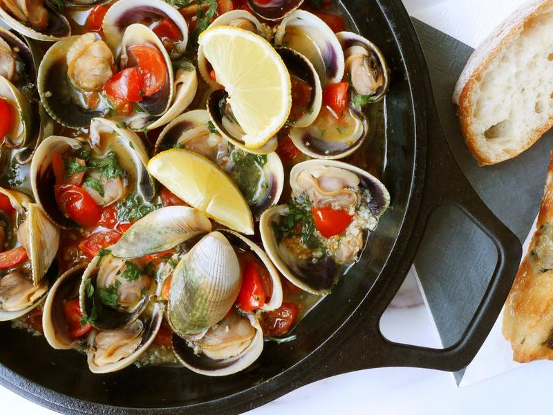 ���Ѱ׾Ƹ��۵�����