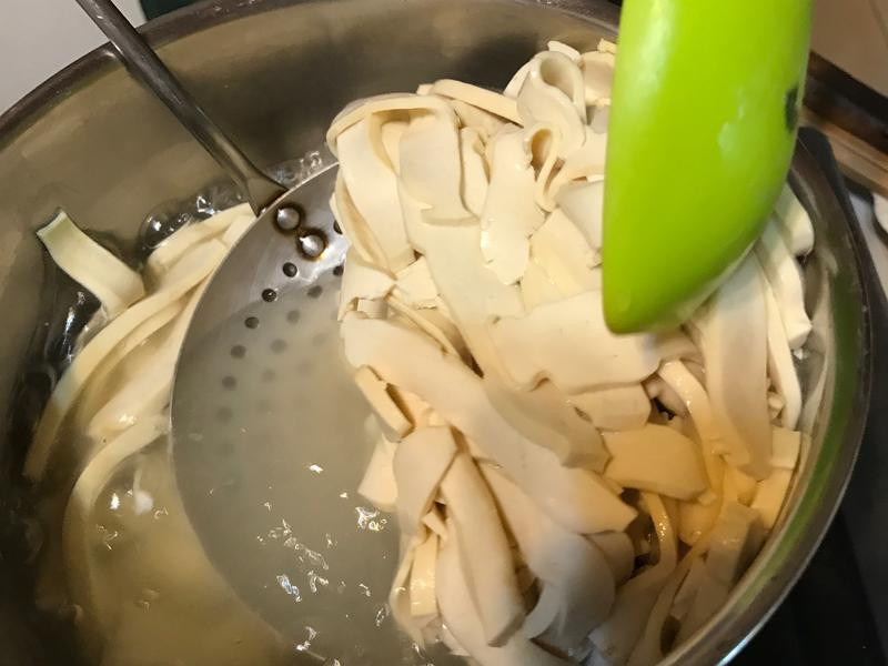 ��֭�趹�ɵ�����