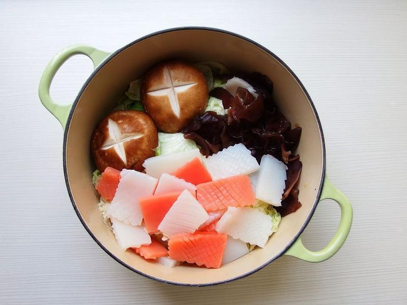 ���ײ�±��������