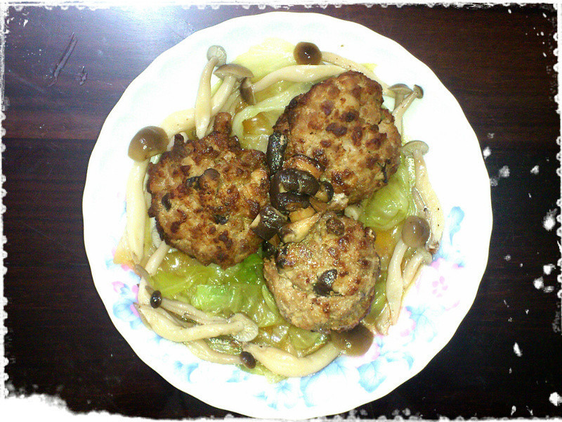 日常简易料理狮子头的做法