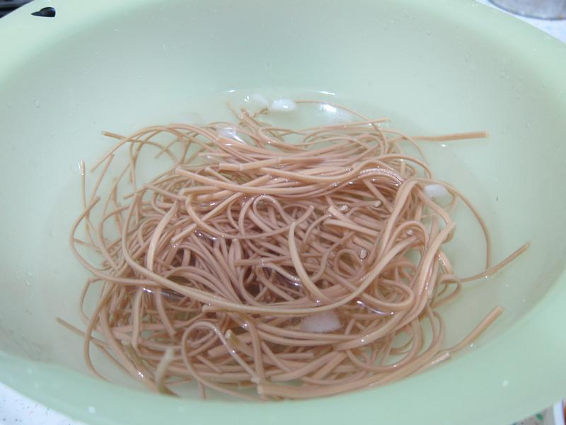 ���⳴�������